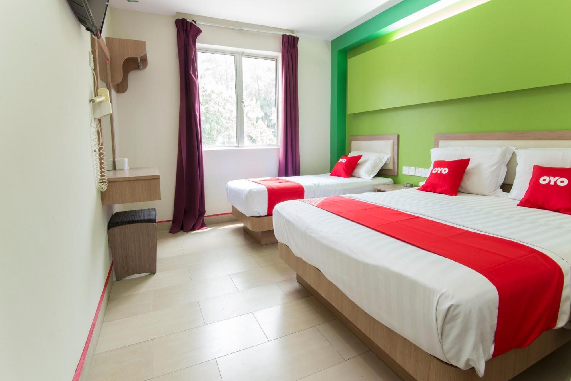 Valley View Hotel Lumut Exterior foto